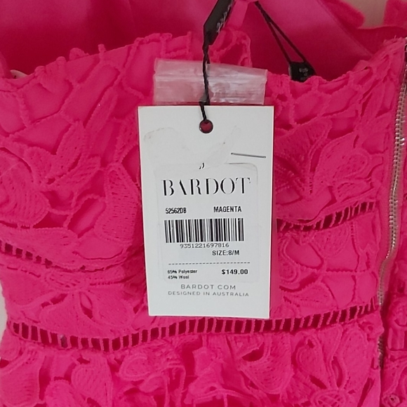 Dress - Picture 3 of 3